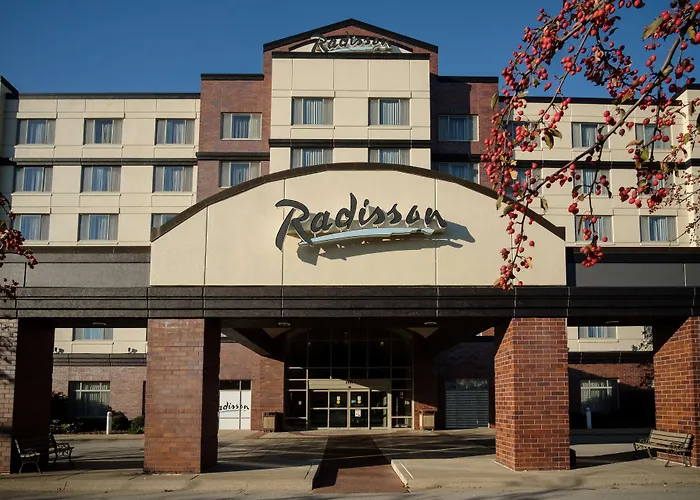 Wyndham On John Deere Commons Moline