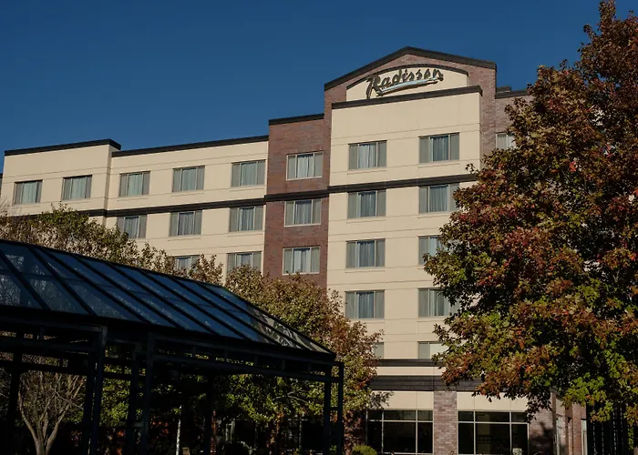 Wyndham On John Deere Commons 4*