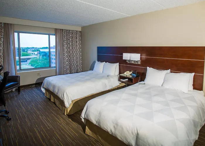 Wyndham On John Deere Commons Hotel Moline